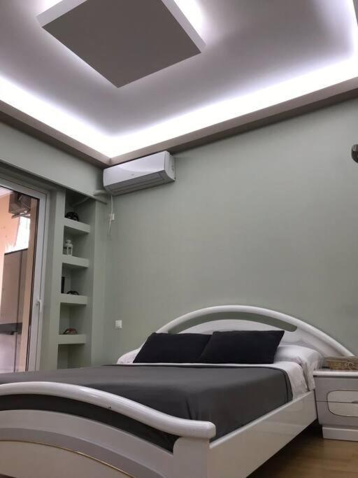 Finer Things Flisvos Beach Condo In Palaio Faliro Αθήνα Εξωτερικό φωτογραφία